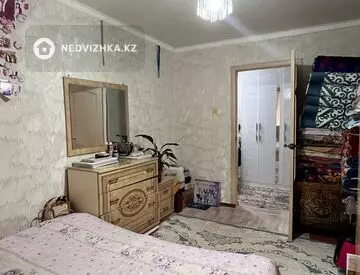 2-комнатная квартира, этаж 5 из 5, 54 м²