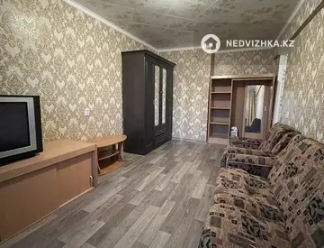 1-комнатная квартира, этаж 3 из 5, 31 м², на длительный срок