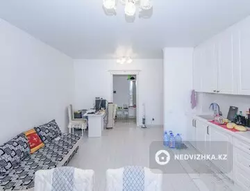 3-комнатная квартира, этаж 3 из 3, 63 м²