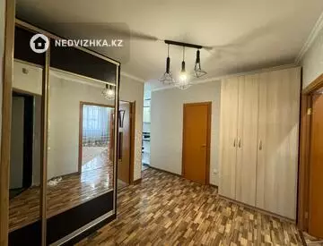 2-комнатная квартира, этаж 9 из 9, 57 м²