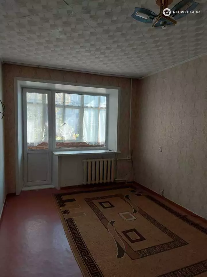 30.4 м², 1-комнатная квартира, этаж 2 из 5, 30 м², изображение - 1