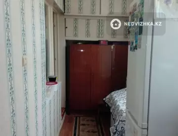 4-комнатная квартира, этаж 1 из 5, 91 м²