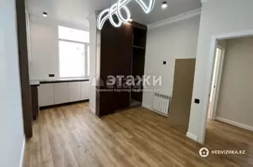 4-комнатная квартира, этаж 10 из 10, 86 м²