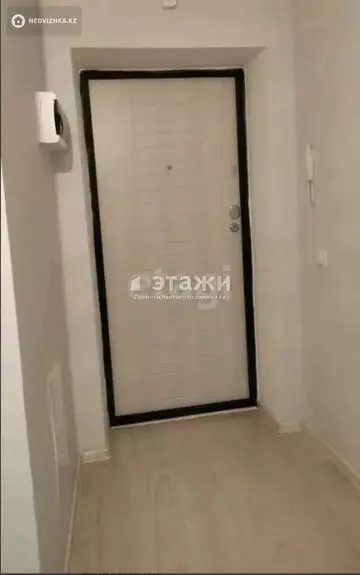 1-комнатная квартира, этаж 8 из 9, 39 м²