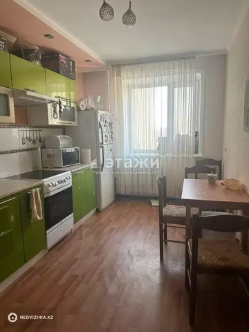 2-комнатная квартира, этаж 2 из 6, 54 м²