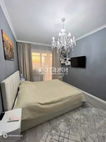 2-комнатная квартира, этаж 8 из 8, 60 м²