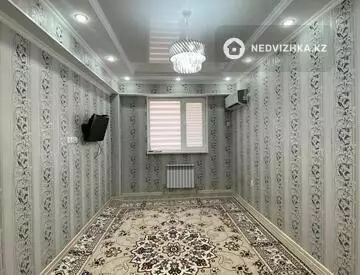 1-комнатная квартира, этаж 1 из 10, 40 м²