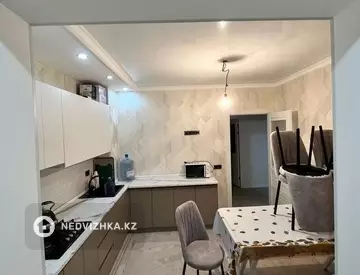 2-комнатная квартира, этаж 3 из 5, 60 м²