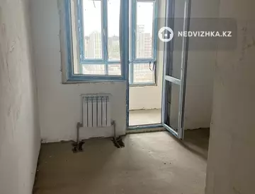 2-комнатная квартира, этаж 12 из 19, 63 м²