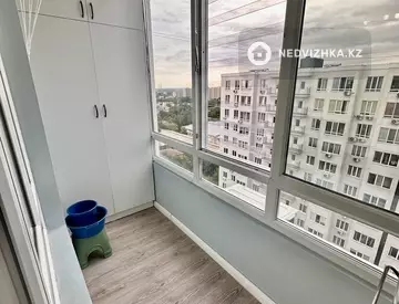 79 м², 3-комнатная квартира, этаж 13 из 13, 79 м², изображение - 2