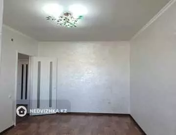 2-комнатная квартира, этаж 5 из 5, 42 м²