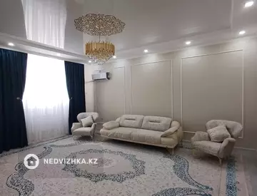 2-комнатная квартира, этаж 5 из 10, 76 м²