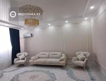 2-комнатная квартира, этаж 5 из 10, 76 м²