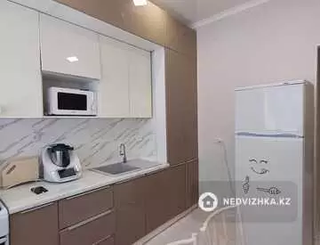 2-комнатная квартира, этаж 1 из 5, 75 м²