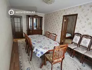 4-комнатная квартира, этаж 3 из 5, 78 м²