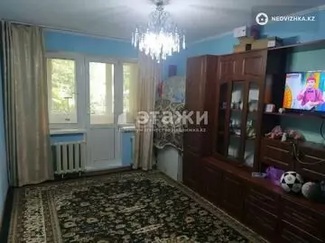 2-комнатная квартира, этаж 3 из 3, 43 м²