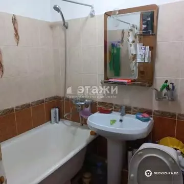 2-комнатная квартира, этаж 3 из 3, 43 м²