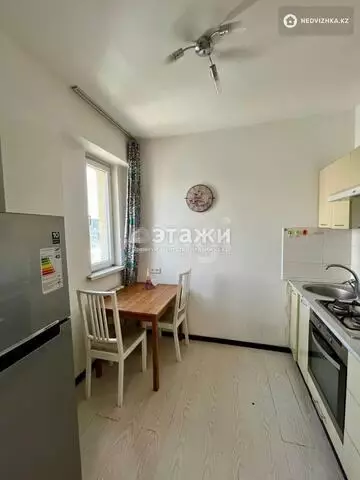 1-комнатная квартира, этаж 3 из 6, 27 м²