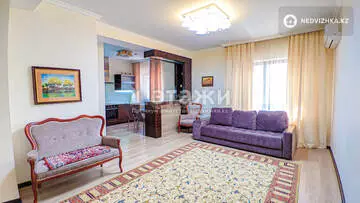 2-комнатная квартира, этаж 4 из 9, 90 м², на длительный срок