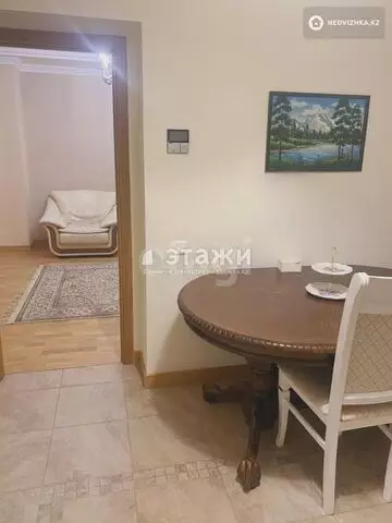 2-комнатная квартира, этаж 4 из 25, 80 м², на длительный срок