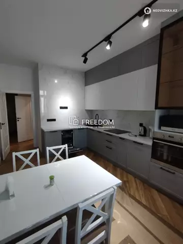 2-комнатная квартира, этаж 5 из 8, 72 м²