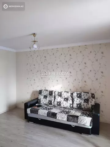 1-комнатная квартира, этаж 2 из 7, 32 м²