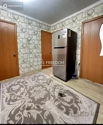 3-комнатная квартира, этаж 5 из 5, 58 м²