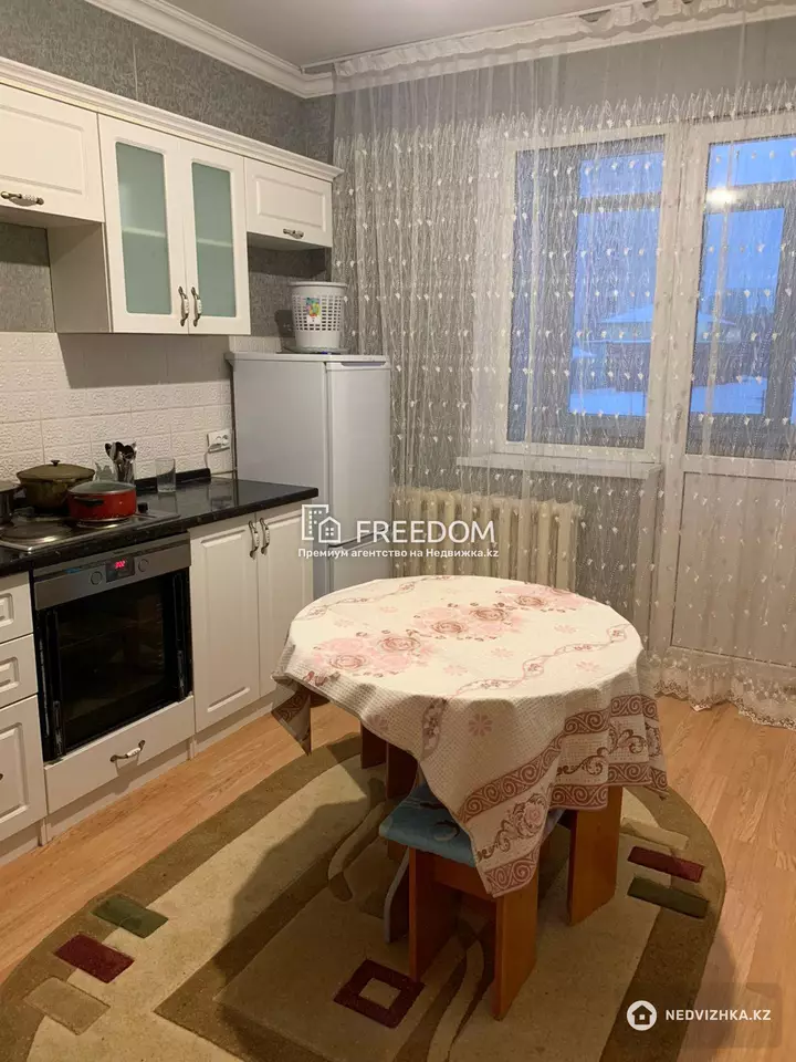 45.8 м², 1-комнатная квартира, этаж 1 из 15, 46 м², изображение - 1
