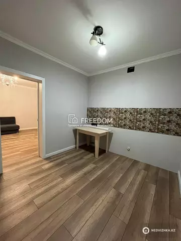 1-комнатная квартира, этаж 6 из 12, 43 м²