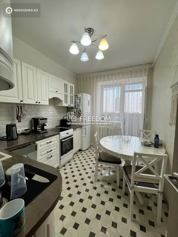 50 м², 2-комнатная квартира, этаж 8 из 9, 50 м², изображение - 1