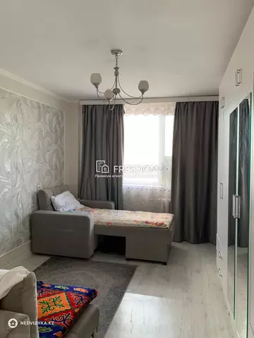 2-комнатная квартира, этаж 16 из 18, 50 м²