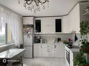 50 м², 2-комнатная квартира, этаж 16 из 18, 50 м², изображение - 0