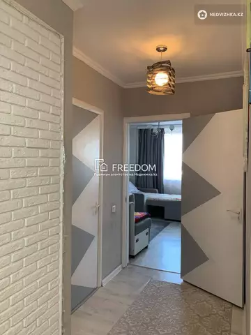 2-комнатная квартира, этаж 16 из 18, 50 м²