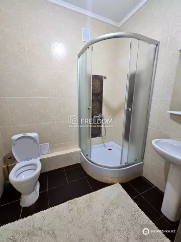 1-комнатная квартира, этаж 2 из 8, 40 м²