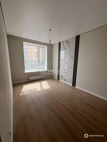 2-комнатная квартира, этаж 6 из 12, 40 м²