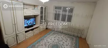 64 м², 2-комнатная квартира, этаж 9 из 9, 64 м², изображение - 2