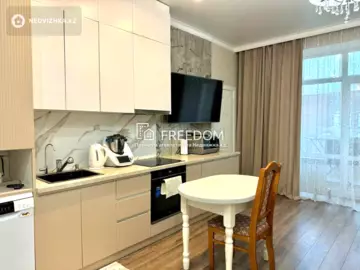 2-комнатная квартира, этаж 9 из 9, 59 м²