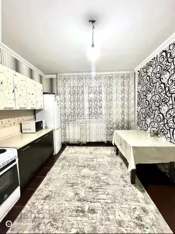 2-комнатная квартира, этаж 11 из 16, 70 м²