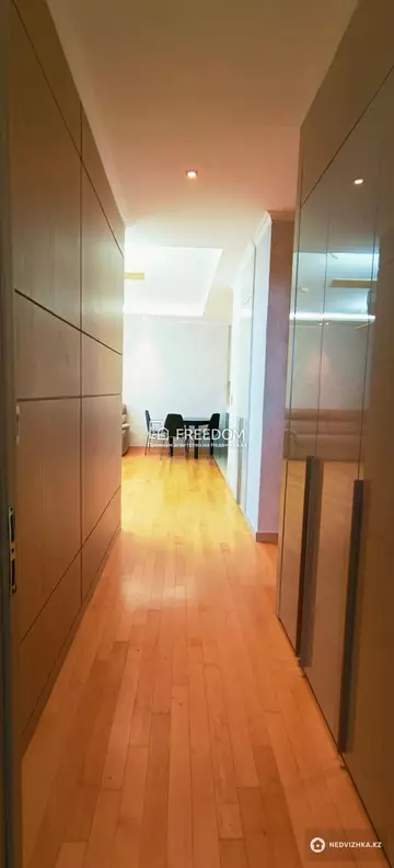 2-комнатная квартира, этаж 12 из 22, 80 м²