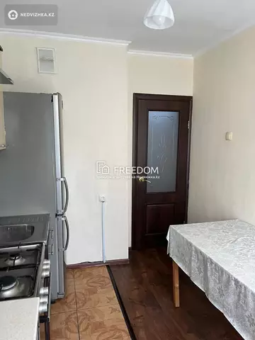 2-комнатная квартира, этаж 3 из 5, 51 м²