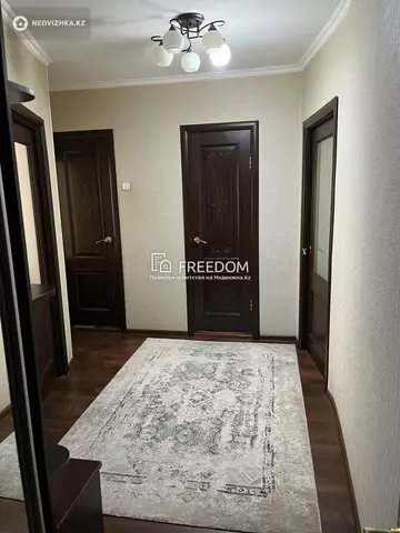 2-комнатная квартира, этаж 3 из 5, 51 м²