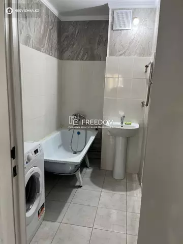3-комнатная квартира, этаж 7 из 12, 72 м²