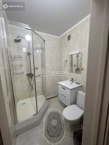 1-комнатная квартира, этаж 5 из 10, 35 м²