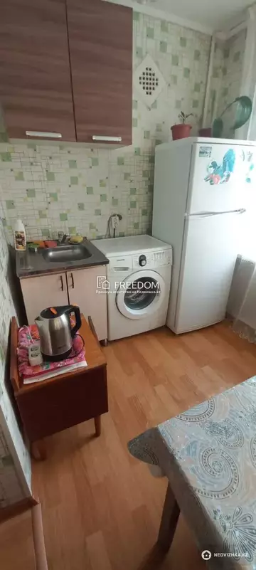 1-комнатная квартира, этаж 3 из 5, 34 м²