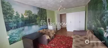 1-комнатная квартира, этаж 3 из 5, 34 м²