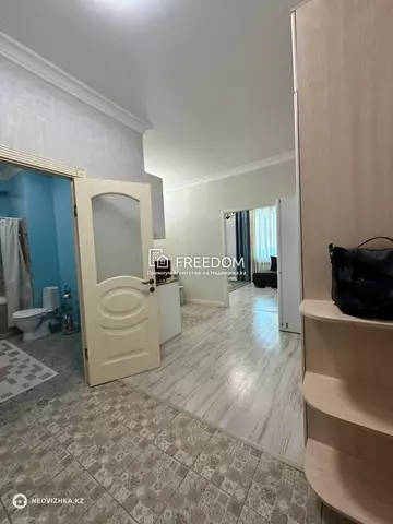 1-комнатная квартира, этаж 2 из 8, 50 м²