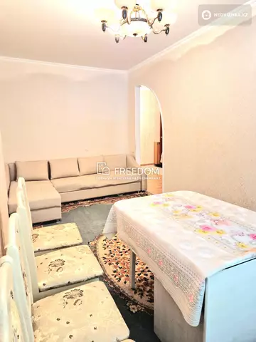 4-комнатная квартира, этаж 1 из 9, 100 м²