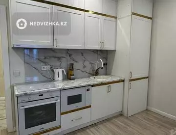 3-комнатная квартира, этаж 6 из 14, 82 м²