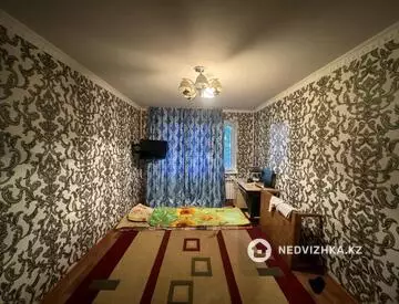 1-комнатная квартира, этаж 1 из 5, 30 м²