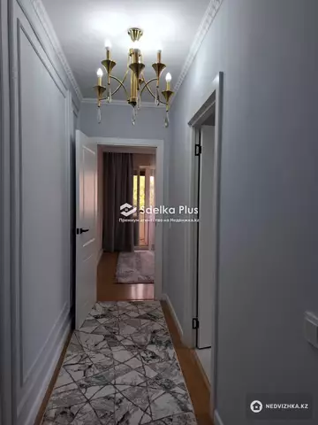 2-комнатная квартира, этаж 4 из 5, 64 м²